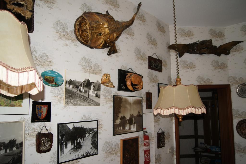 Hotel Dorfkrug Buesum Екстер'єр фото